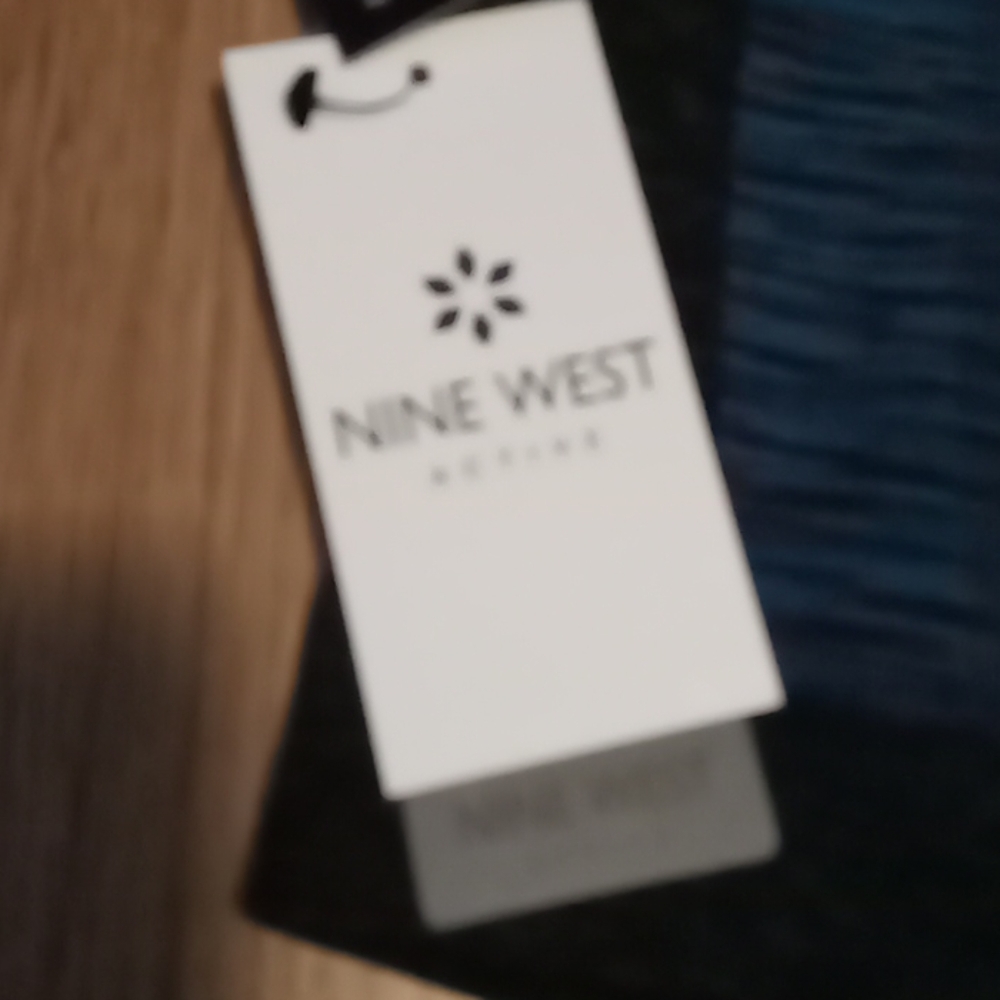 Nine West Active Bra - Picture 5 of 7